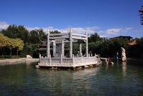龙脉温泉度假村