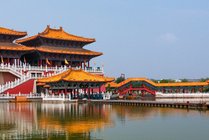 清明上河园