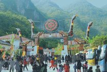 宜昌市古潮音洞度假山寨