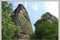 东西岩