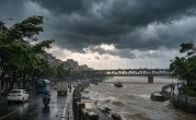 浙江沿海台风橙色预警升级，舟山宁波等地交通航运面临考验